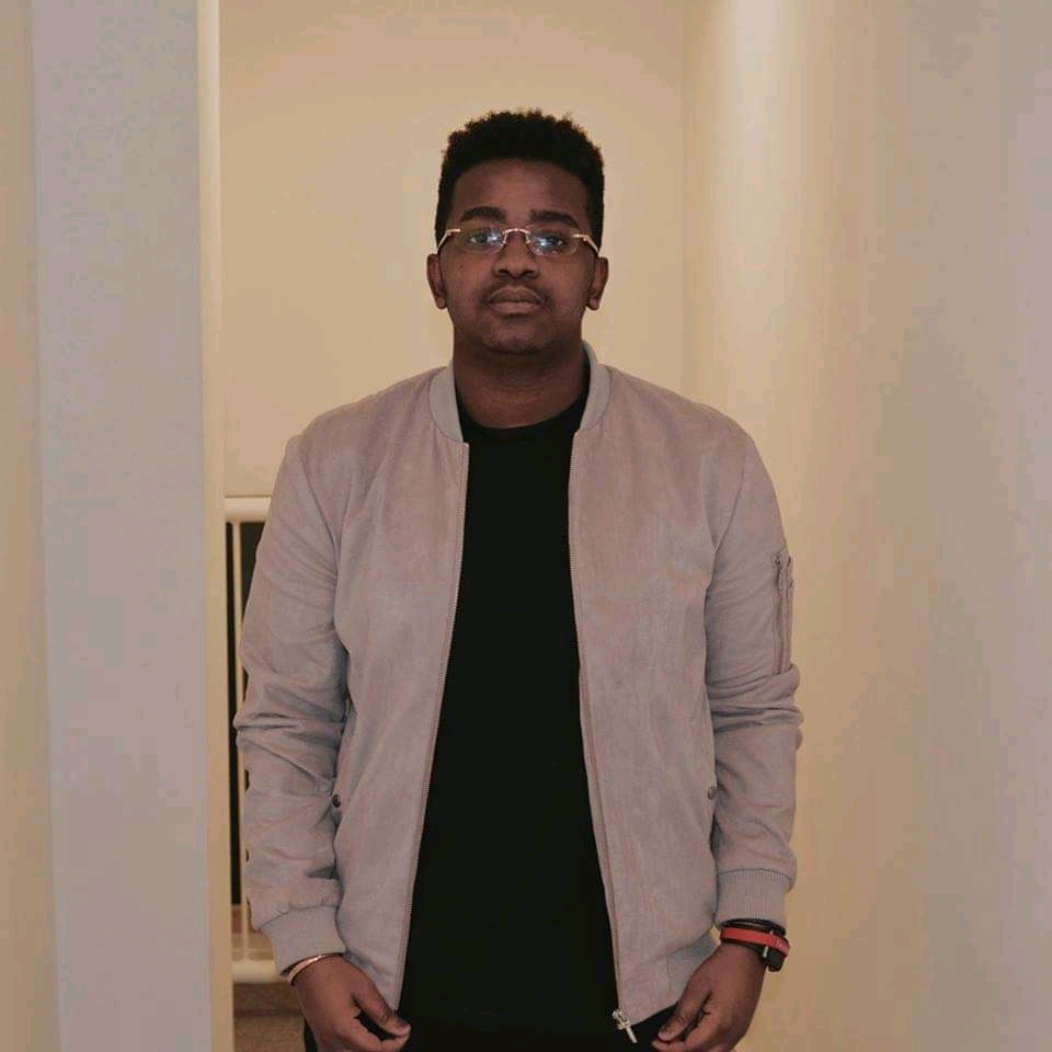 Não Vai Mudar (Ft Eric Rodrigues)