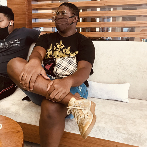 Marvel (Ft HellyBoy)