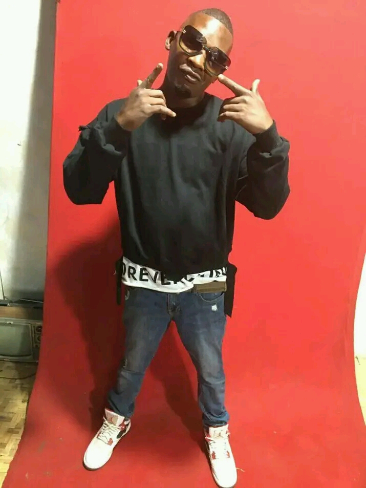 Lil G ata