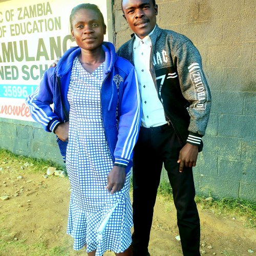 AK__Songstress_-_Bless_My_Man_Authentic_Lyrics_Video (256k)