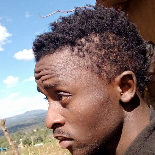 Uso Unasingiziwa (official audio)by KingsMainaMSsteve (online-audio-convertercom)