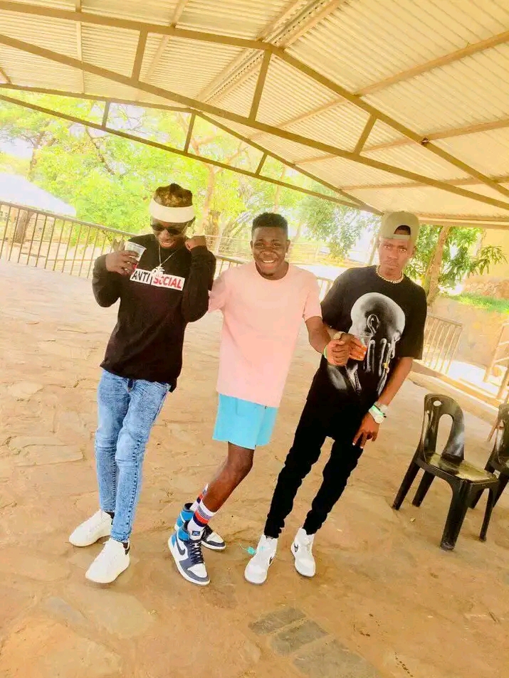 Party (Ft Jay T, AtriiQxx)