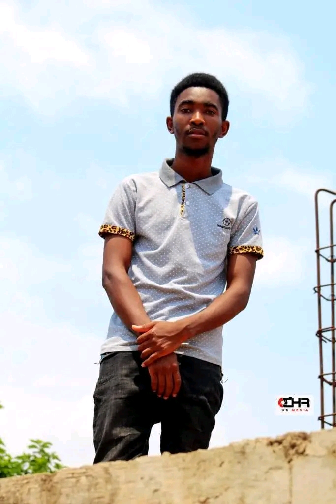 Anazolowera by Sawisa (Ft Itsa Starbouy KrazzieLee Mw, Boyting Sleych)