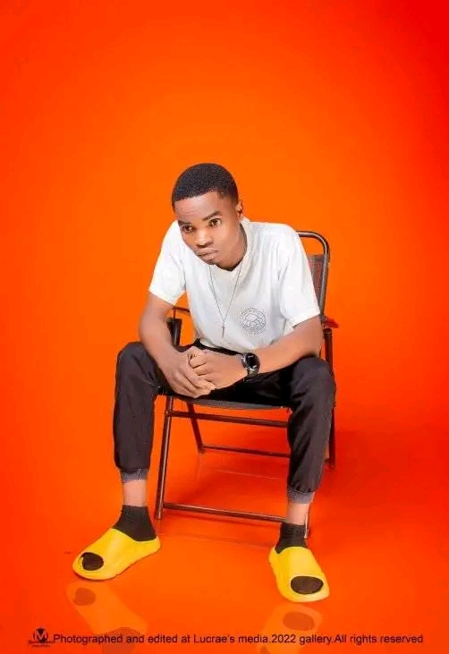 Ken Ritch Ken Ricch | Malawi - AfroCharts