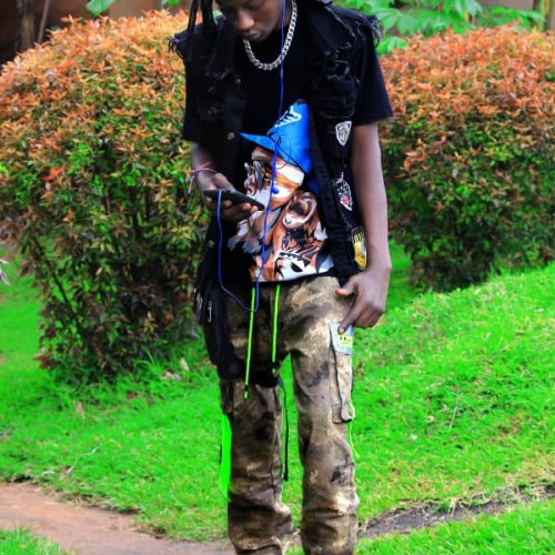 dj duncan are Ugandan dj from dark horse music Ent