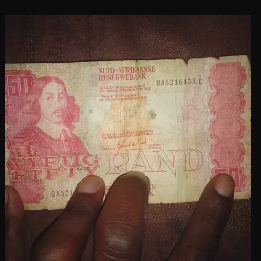 Wamoitsi MQomezulu (Untouchable Holy Dub Version)