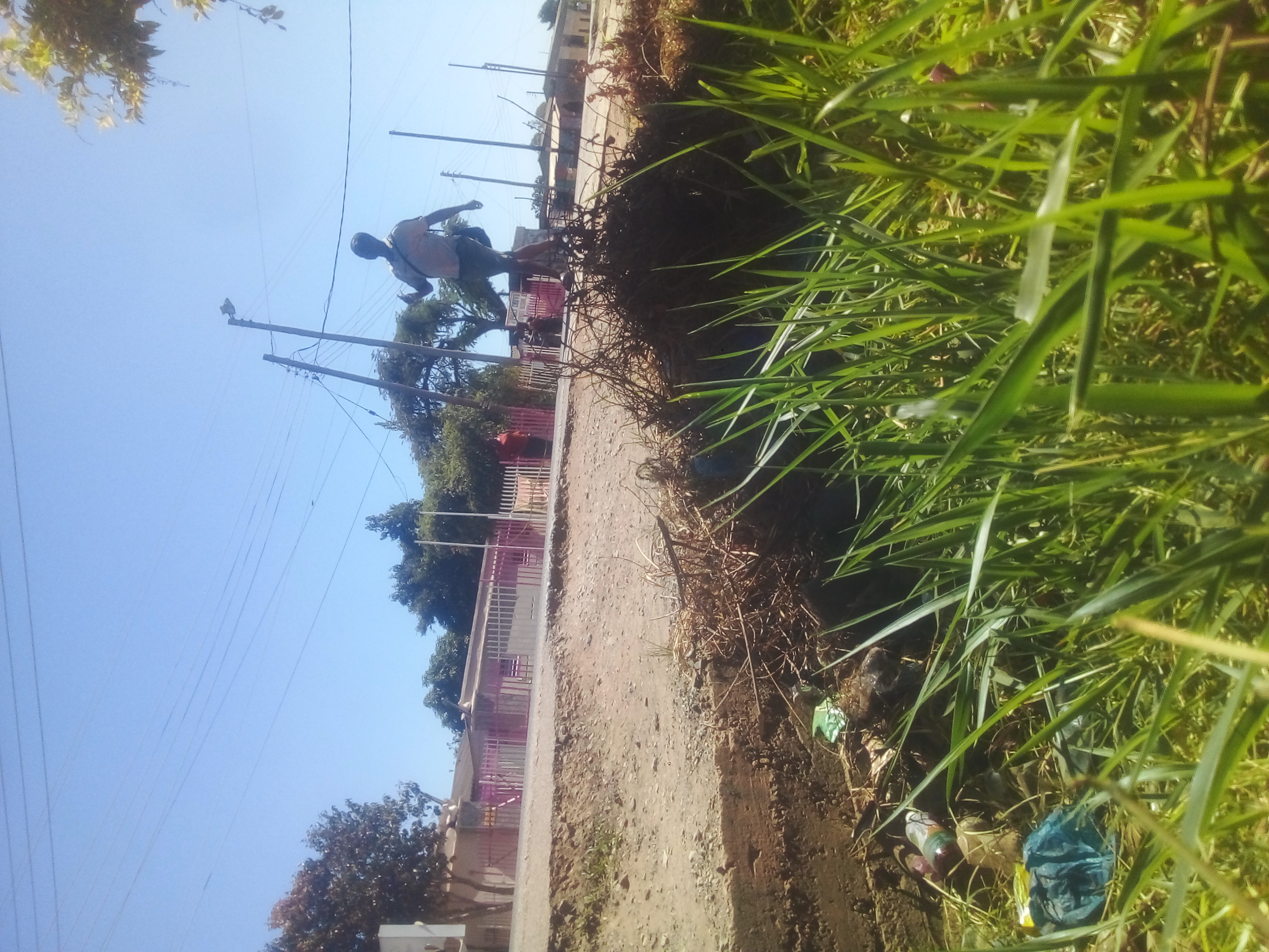 Funny sister (Ft Use Dee Father you're ask favor