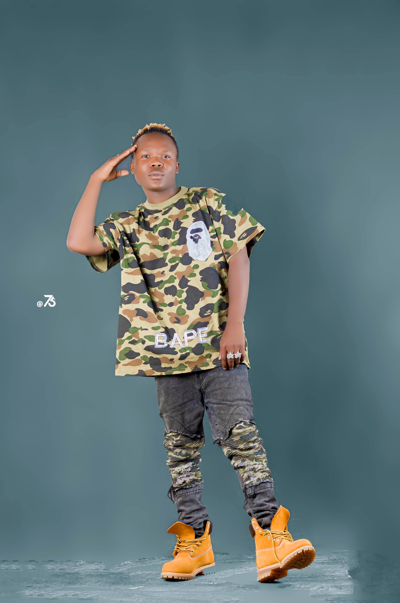 Umuntu Mwela (Ft Wau China)