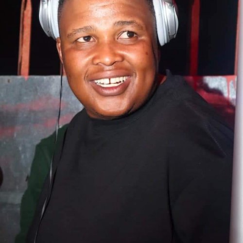Free Agent (Ft uJeje, Team Sebenza)