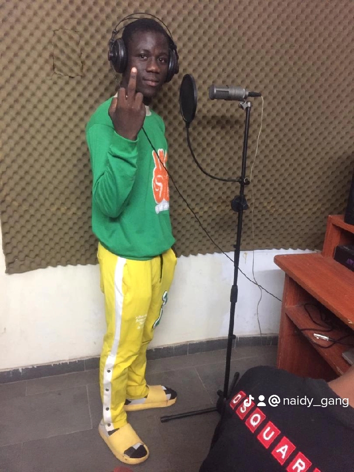 NAIDY BOY