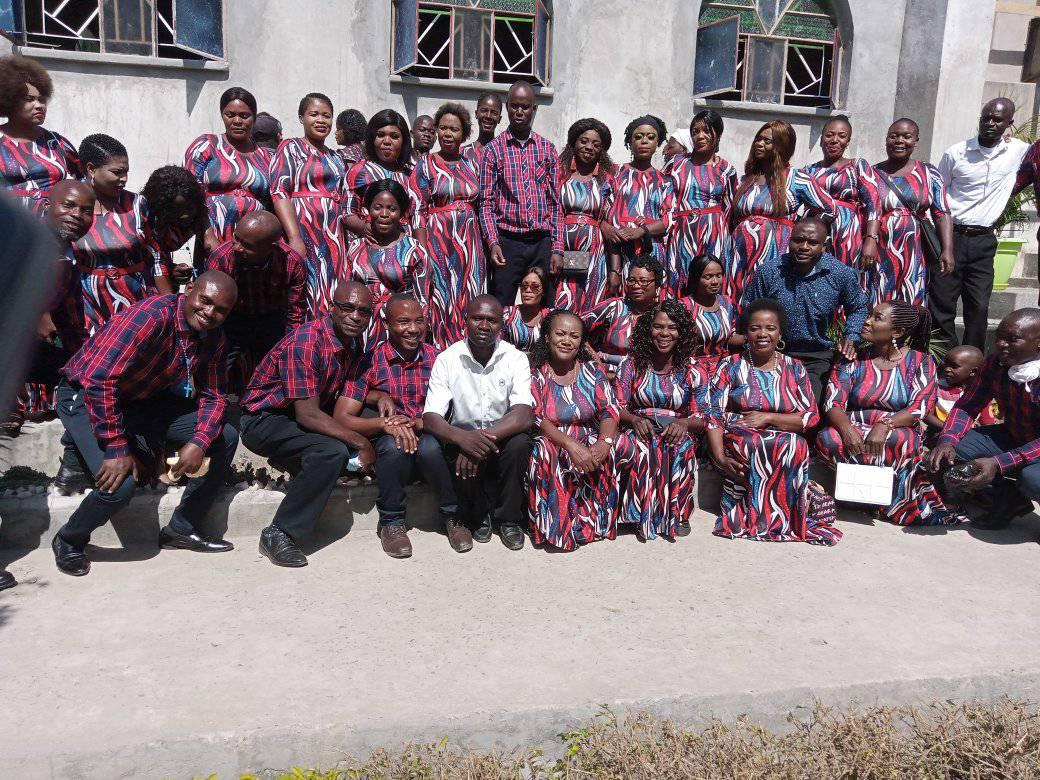 Akabwela by Lutanda Singers | Album