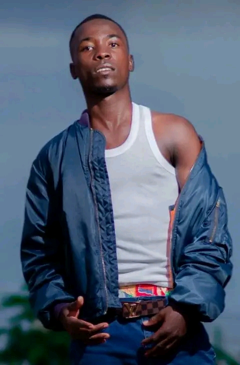 Black Busy Uja Mw
