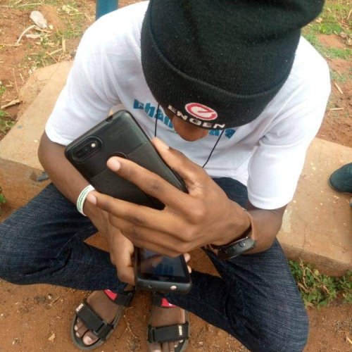 Munene bwino (Ft Free-Bie)