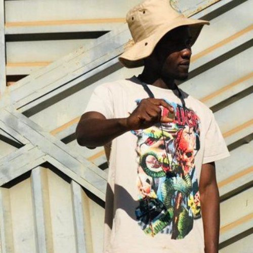 munga sele (Try Dee)