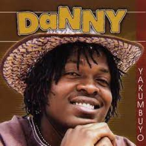 Yakumbuyo by Danny Kaya | Album