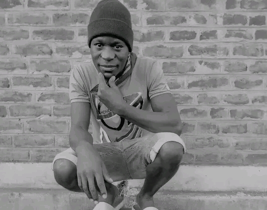 Kuweluza