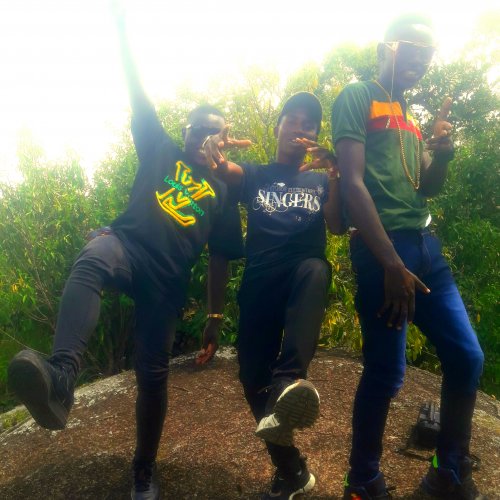 Niwe wenka (Ft Kellon 256, Lati Ug)