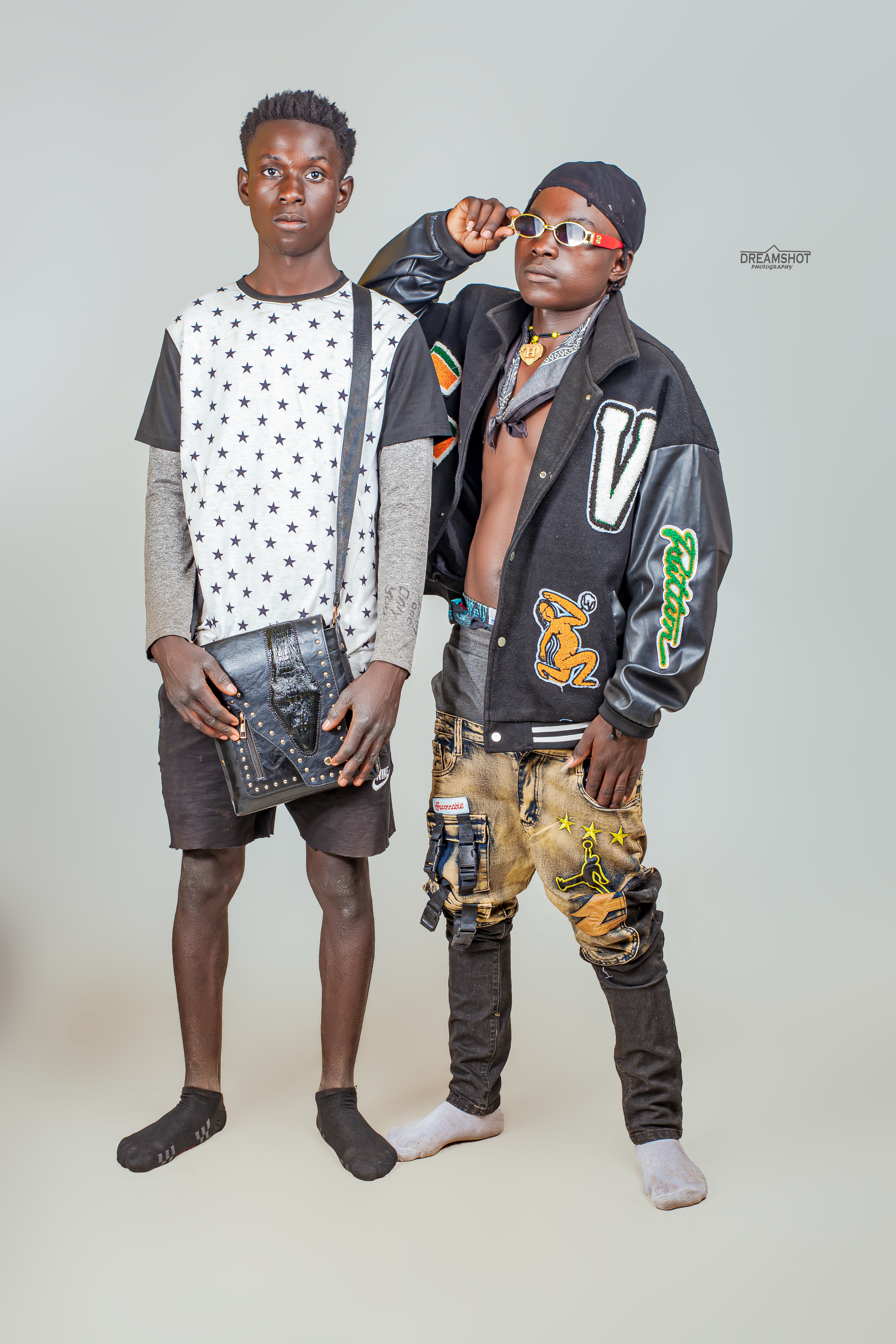 Shikabwela dead yobali by Tona boys kasukulu music | Album