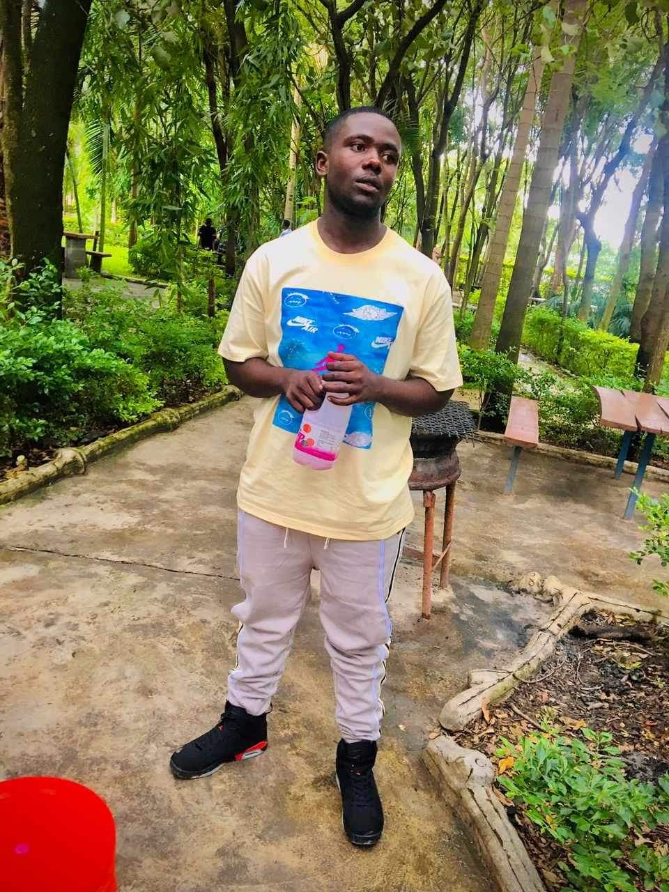 business nipalobe (Ft Fallow ni 5)