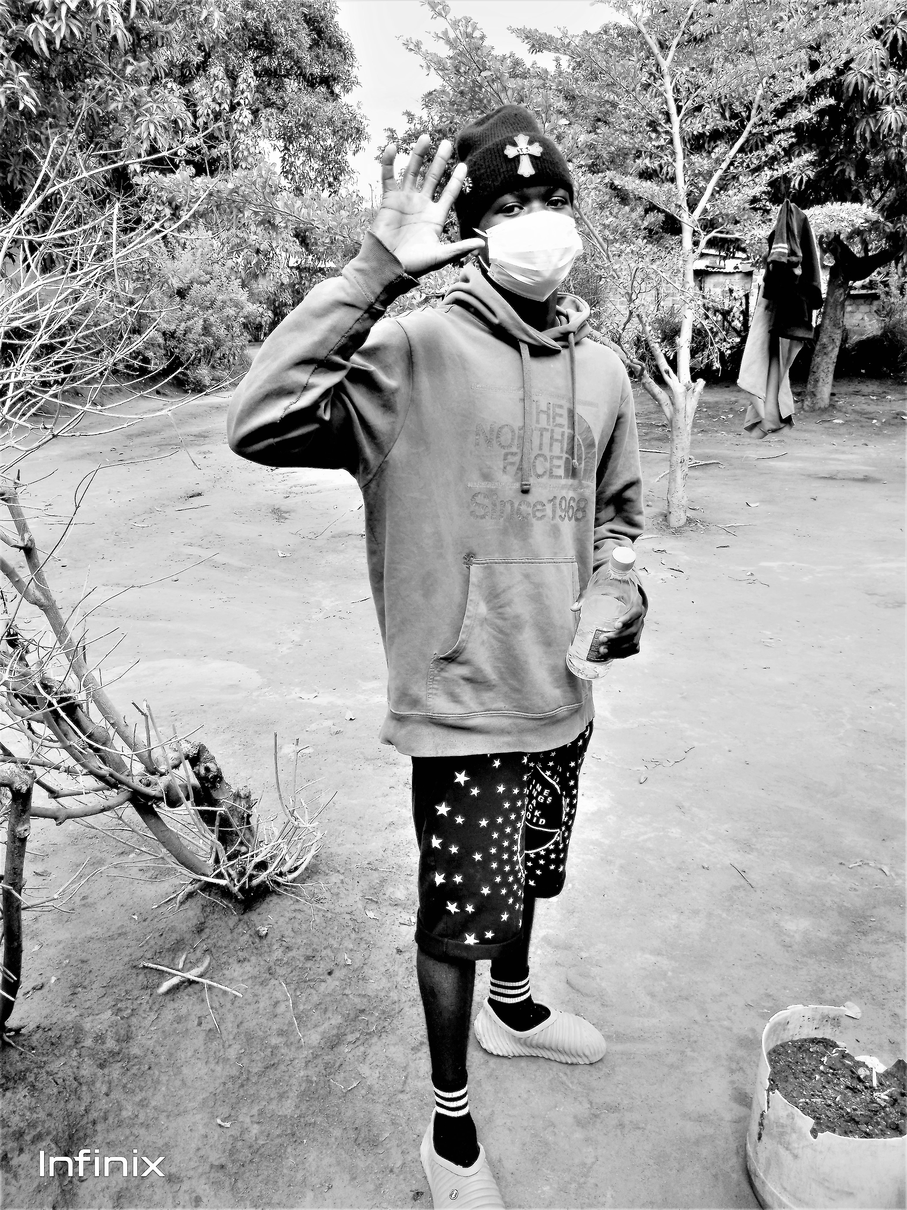 John dzo Mukatumonako ngamwapwa