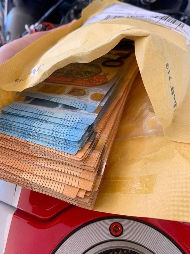 Acquista euro (+393512629472 WhatsAp banconote contraffatte Italia Dove comprare denaro soldi false €
