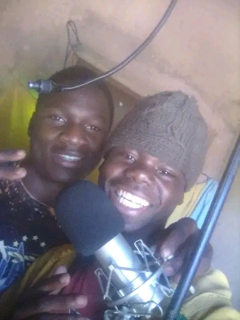 Sindifila (Vinbwoy Ft Khoxy)