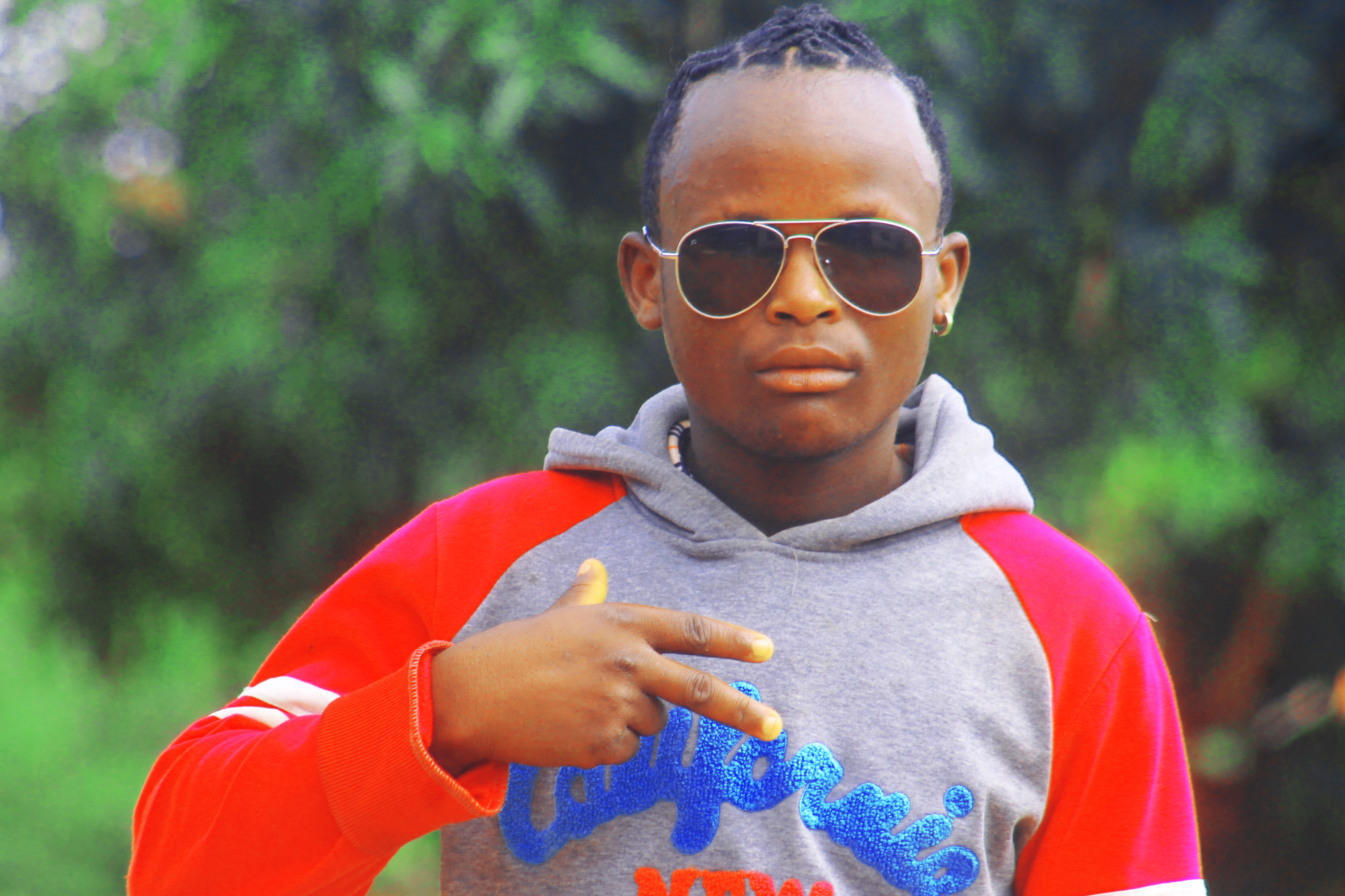 iyi nkhondo (Ft, mAN MUGA Man K)