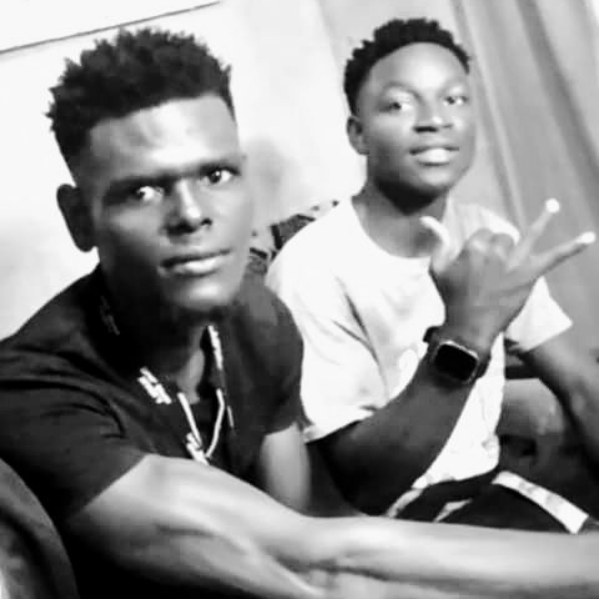 Pakufisanga-ft-yelltum-de-neez