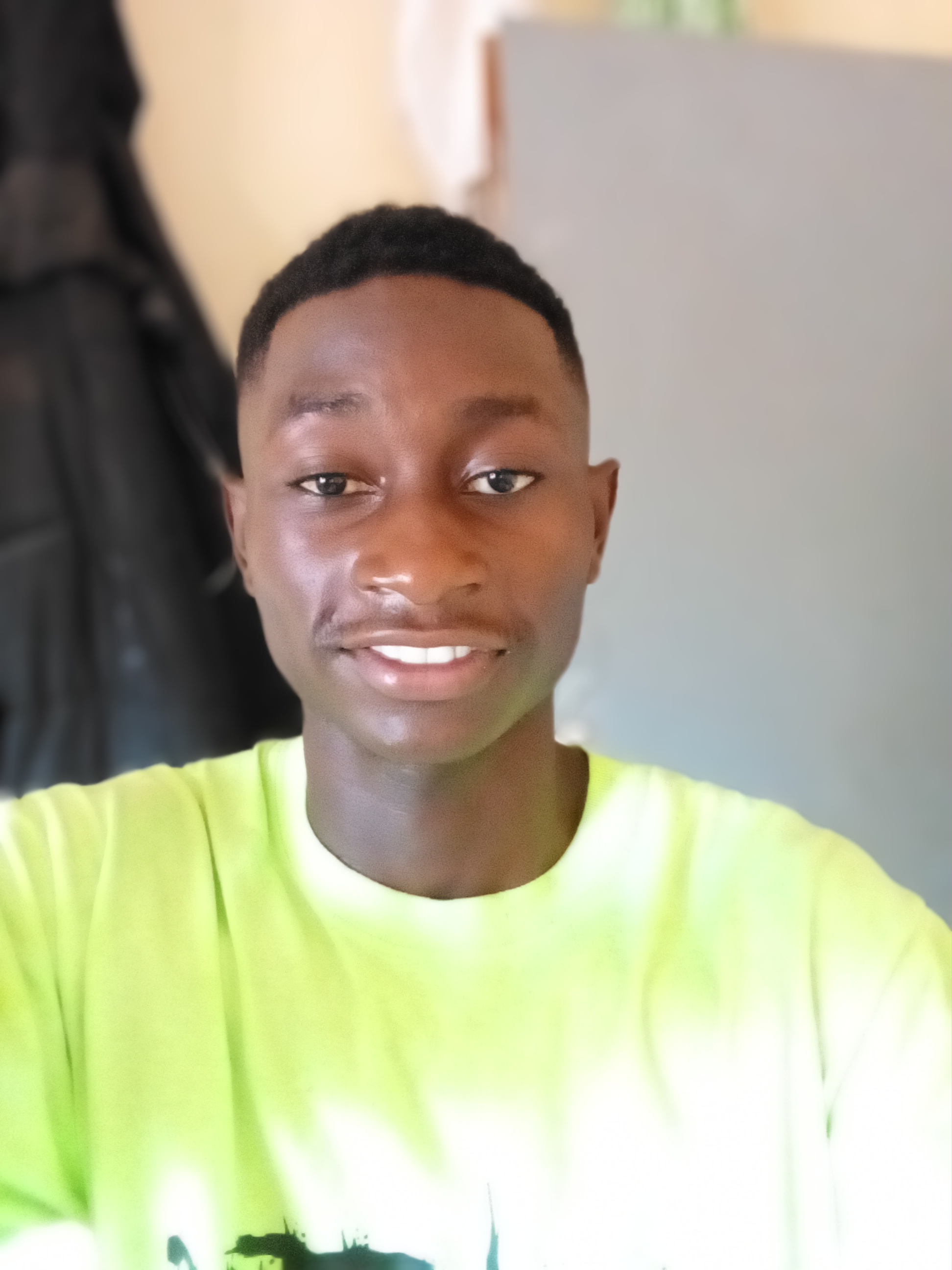 Tee_chizzy