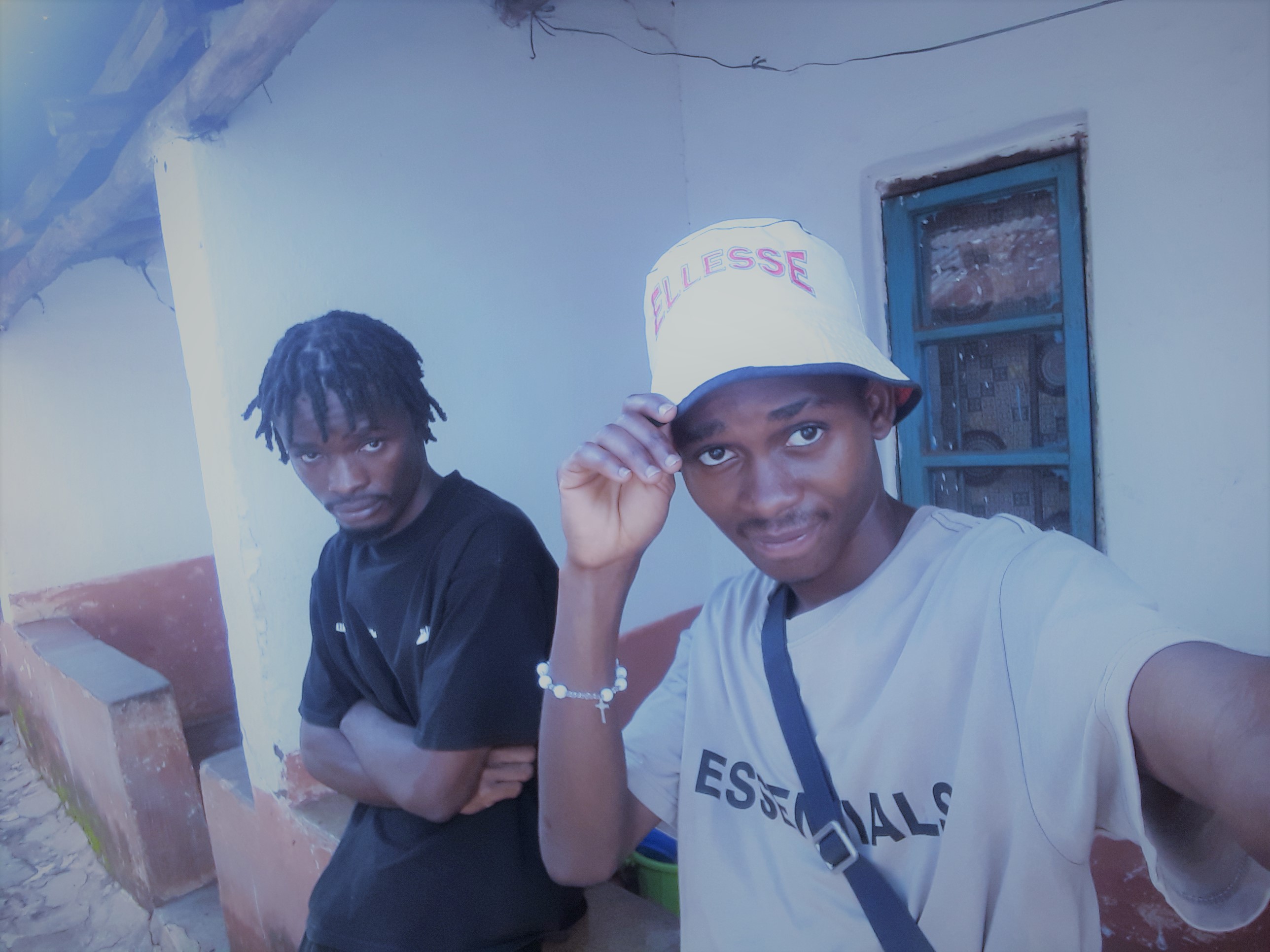 MONALISA (Ft Mihsh Omm, 1KLaw90sBaby
